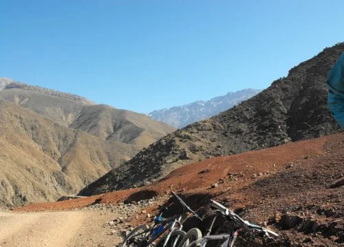mountain-biking-in-atlas-mountains-4-500x360